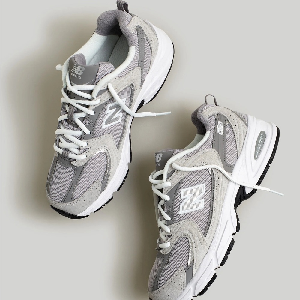 W8.5 New Balance Unisex 530 Raincloud Shadow Grey Sneakers